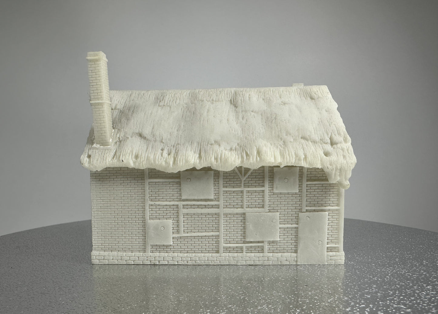SH2022 - Unpainted Derelict Cottage (1:76)
