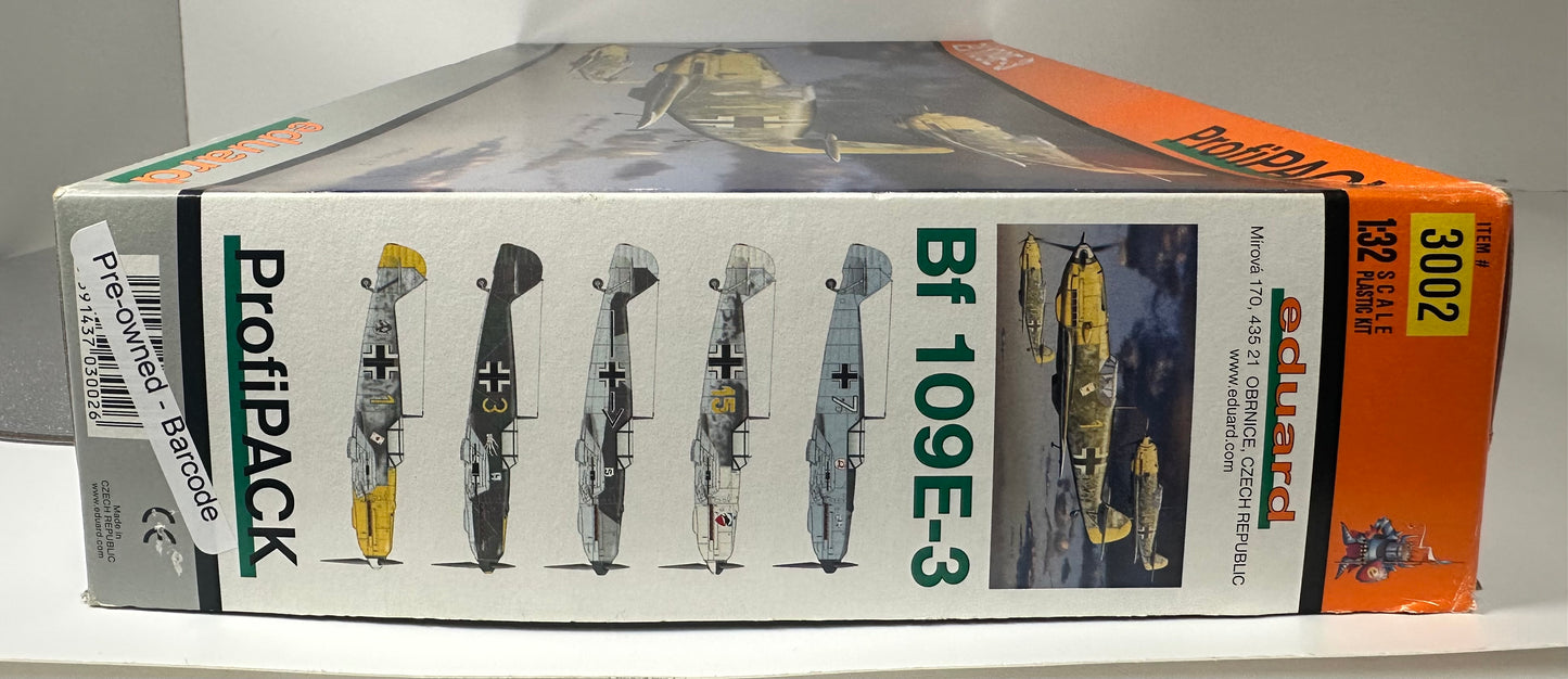 SHK02 - 3002, Messerschmitt Bf 109E-3 (Aircraft) 1:32 Scale