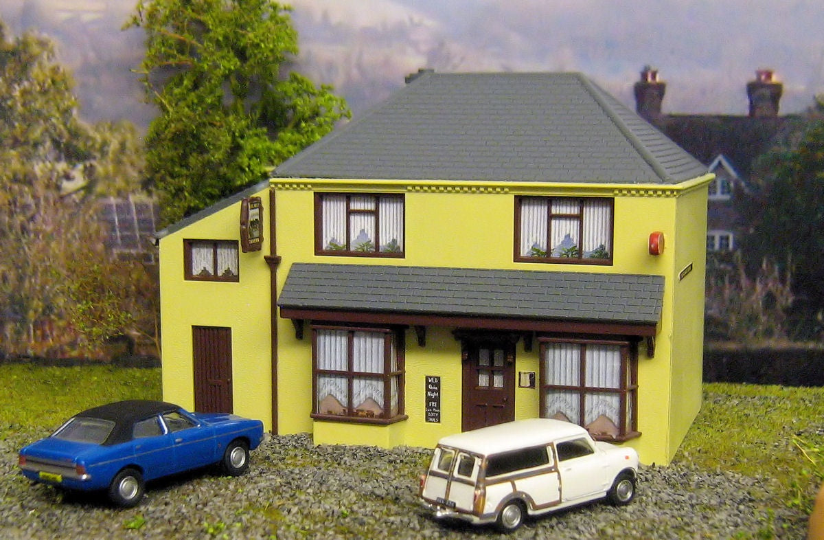 GM408 Fordhampton Village Stores/Public House Kit