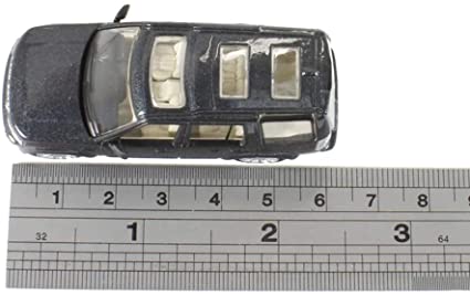 76DIS004 Land Rover Discovery 4 Baltic Bus