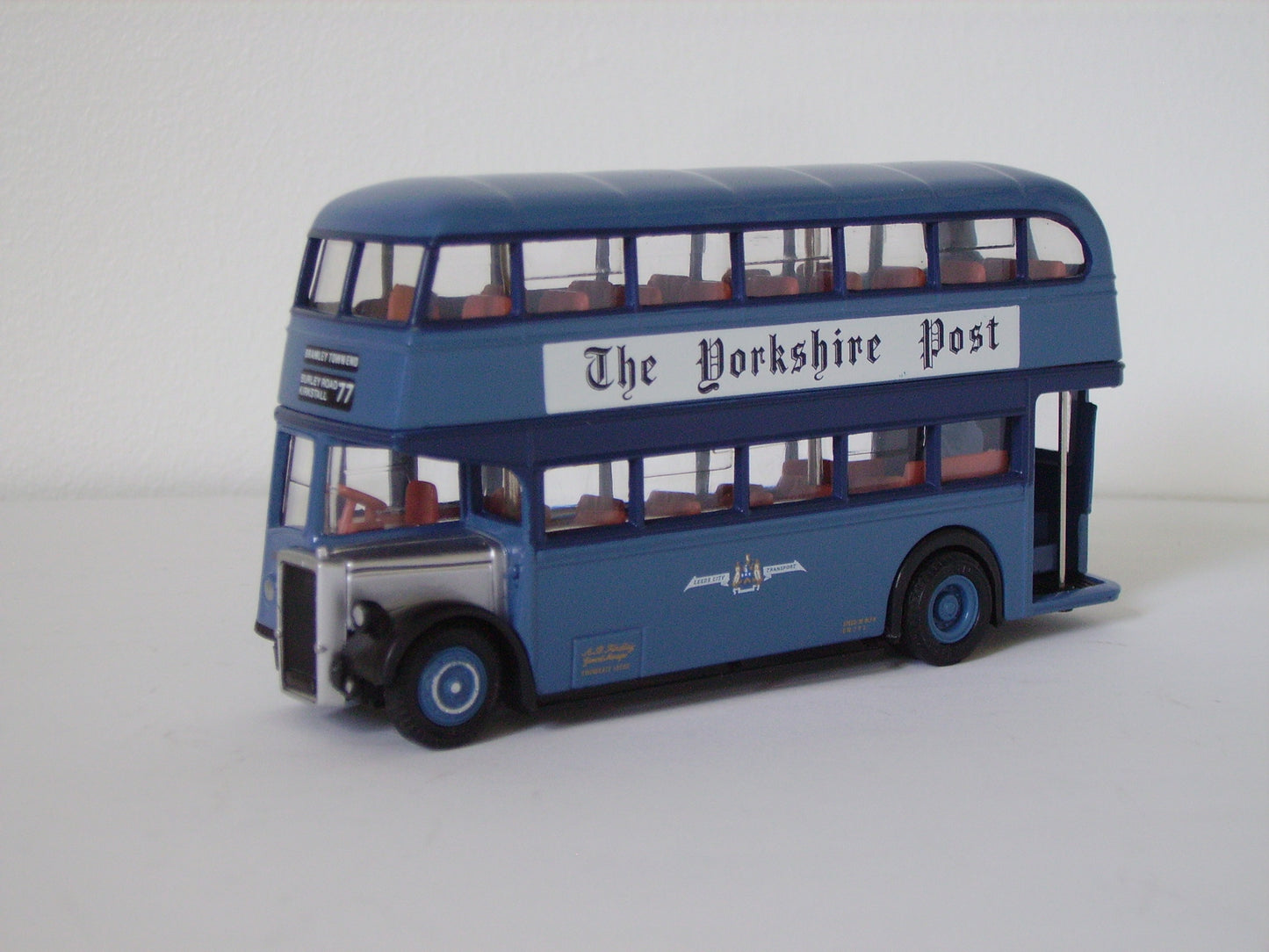 16104 Leyland PD2 Highbridge "Leeds" Evening Post