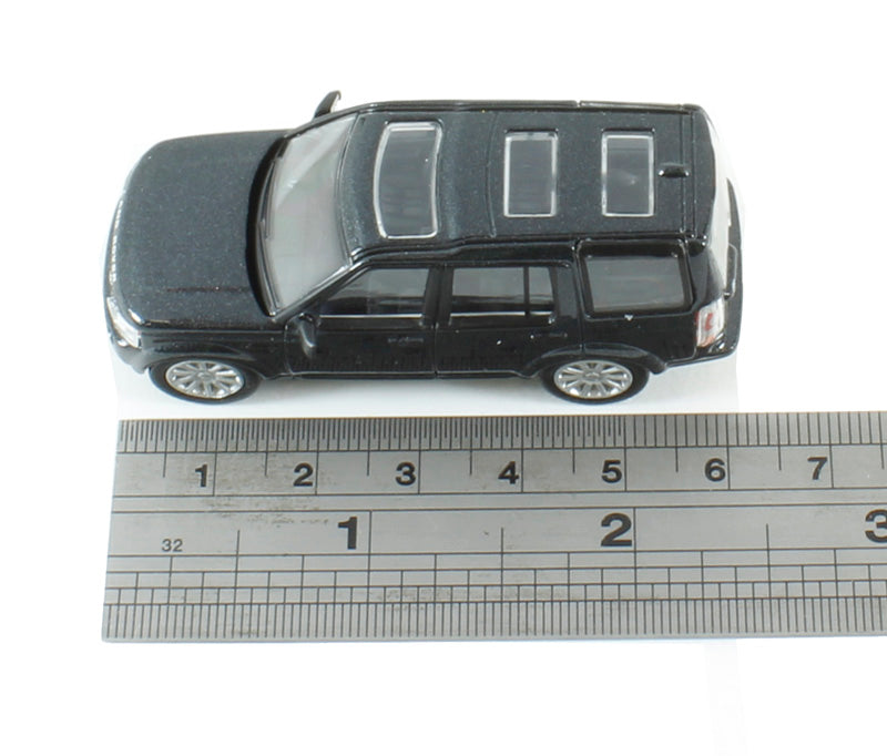 76DIS002 - Land Rover Discovery 4 Black