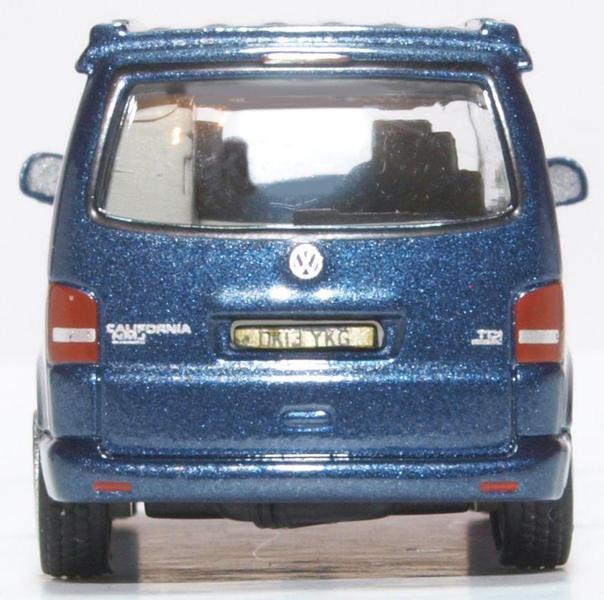 76T5C001 VW T5 California Camper Metallic Night Blue