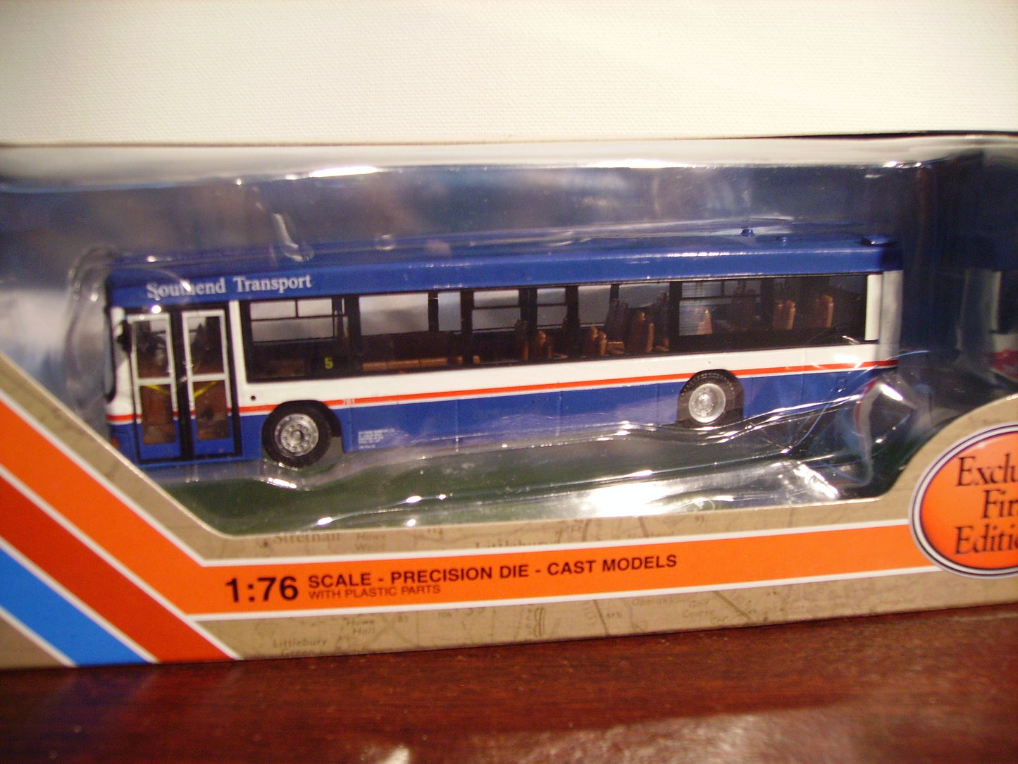 29805 Wright Dennis Lance "Southend"