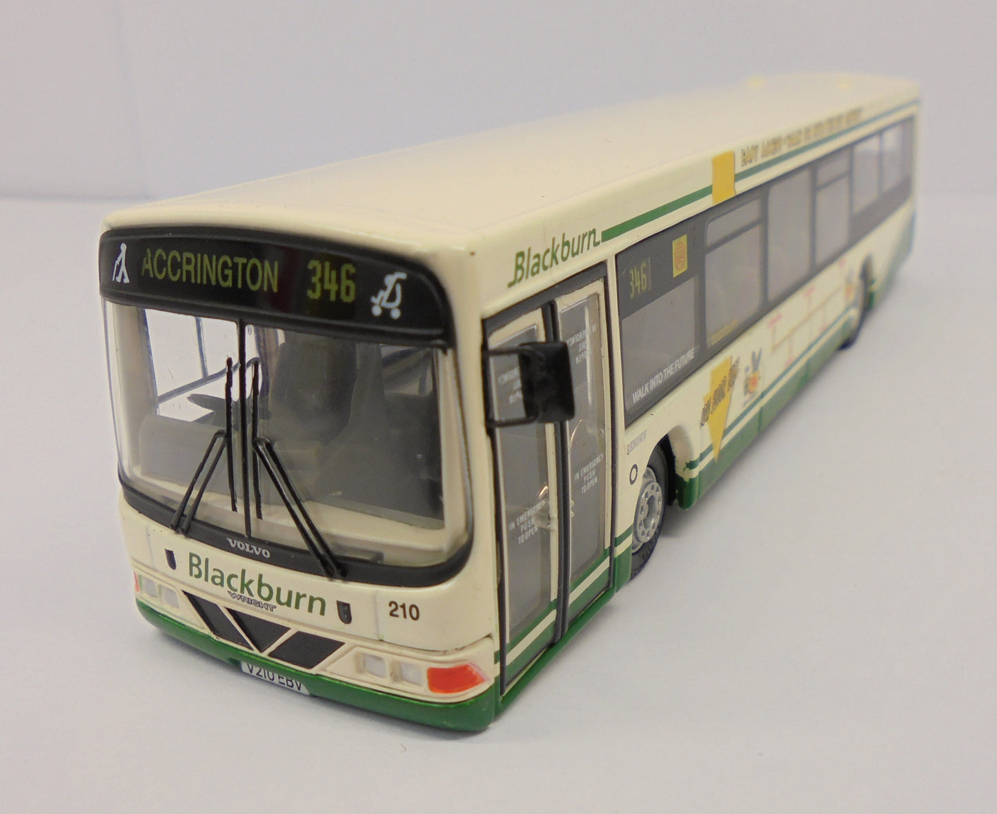 27602 Wright Volvo Renown "Blackburn Borough Transport"