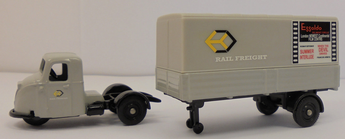 Scammell Scarab Van Trailer Railfreight