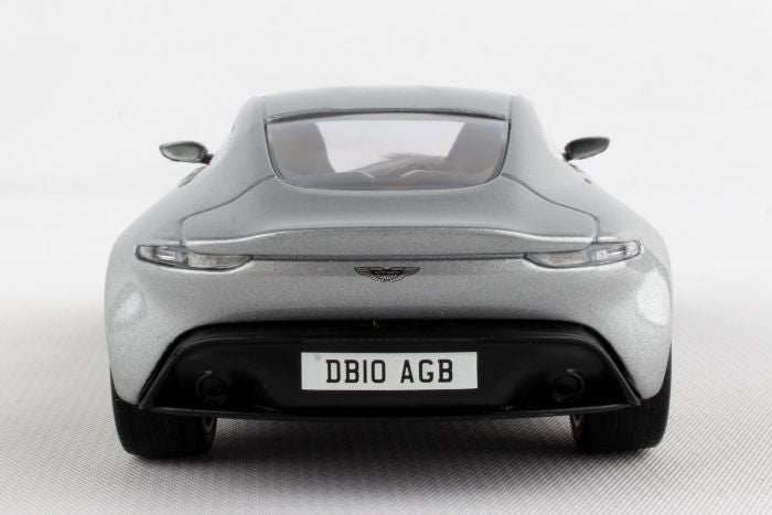 CC08001 - Aston Martin DB10, 007