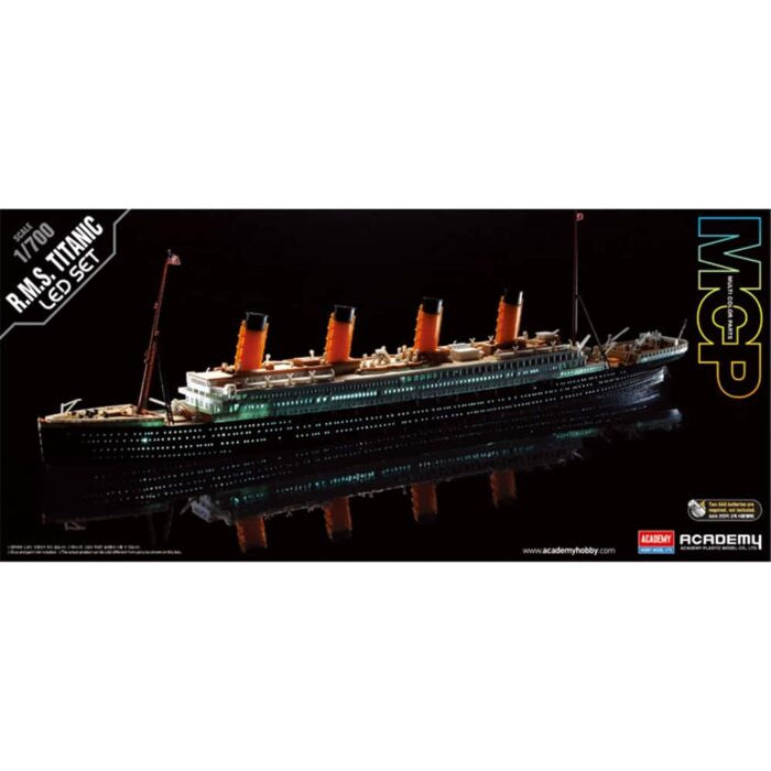 14220 - R.M.S. Titanic with L.E.D.s 1:700