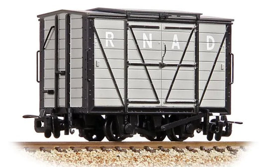 393-125 - RNAD Van 'Grey' 009