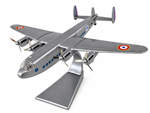Avro York L' Armee de l' air (French Air Force) 1:144 Scale. 47206