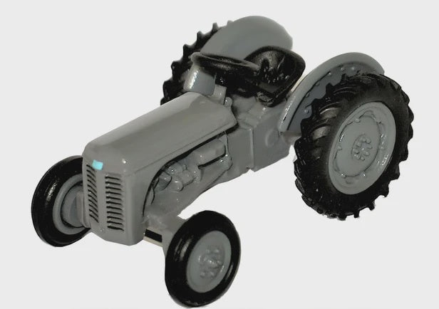 76TEA001 - Grey Ferguson TEA Tractor