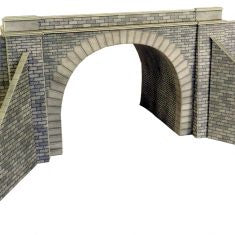 PO242 Double track tunnel entrance