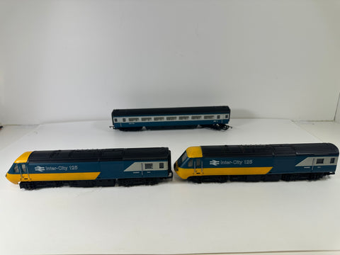 Hornby R1289 Class 43 'Inter-City 125' (HST) 'W43002' Diesel Loco (OO)