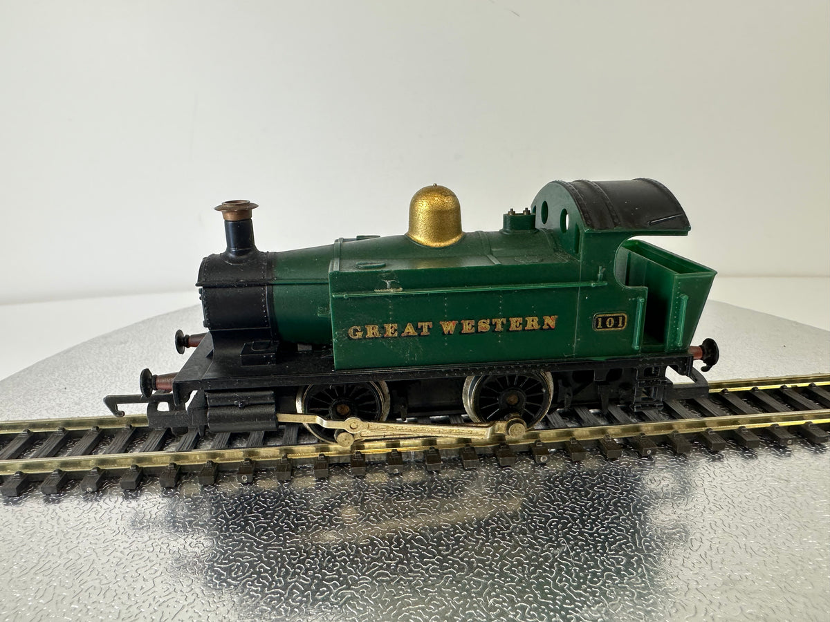 Hornby 101 GWR Tank Engine Steam Loco (OO)