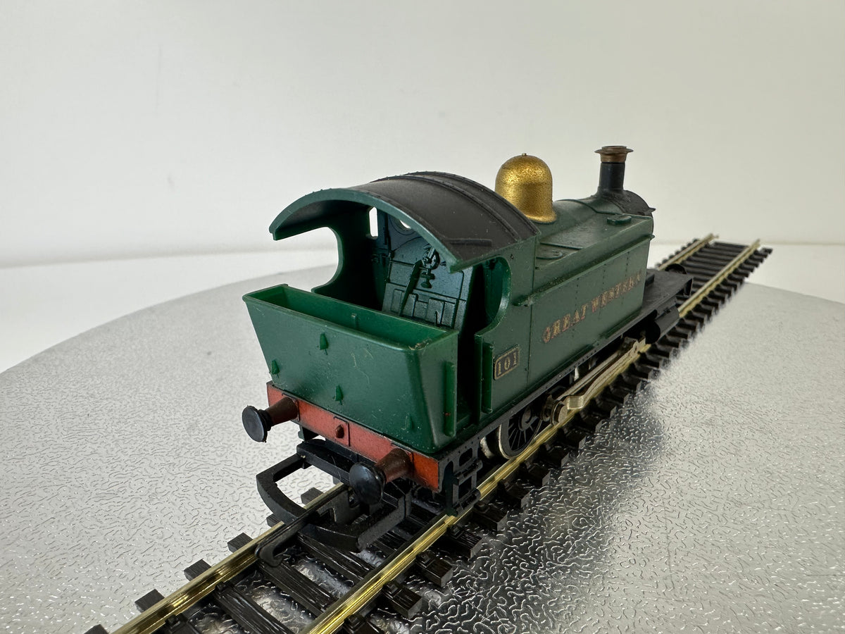 Hornby 101 GWR Tank Engine Steam Loco (OO)