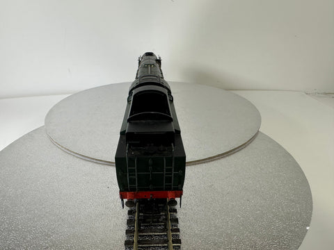 Hornby R2310 BR 4-6-2 Merchant Navy Class 'Elders Fyffes' '35016' Steam Loco (OO)