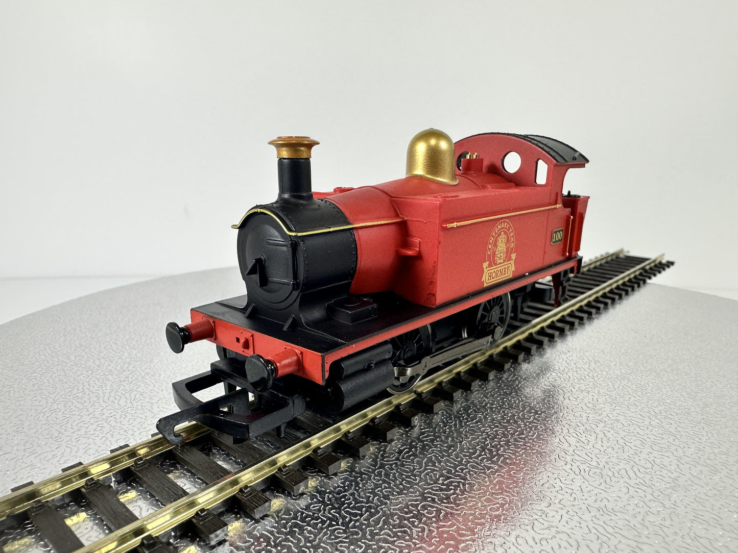 Hornby R3867 0-4-0 Collectors Club '100' (OO)