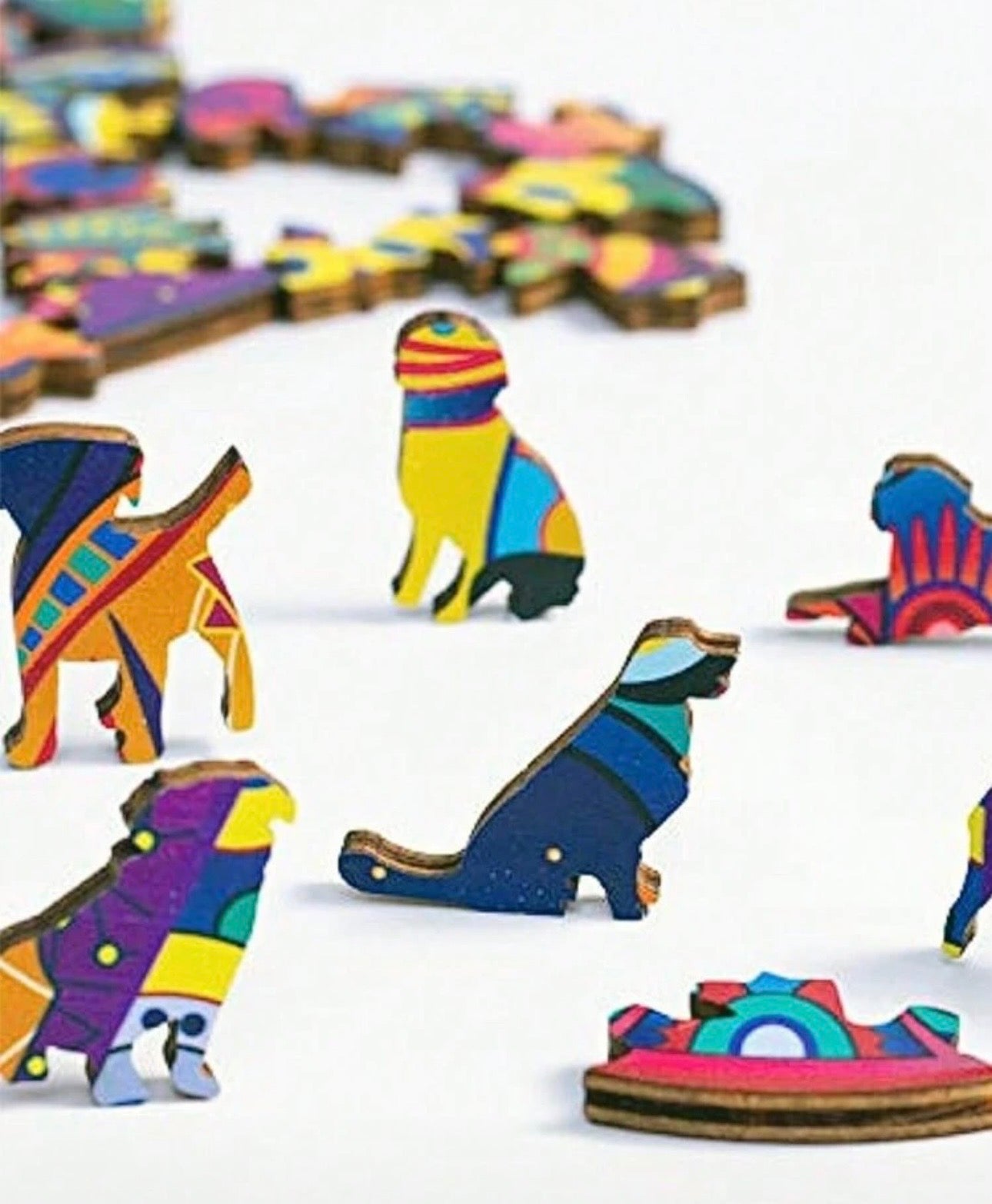 Giraffe, 28 x 36.3cm (L)