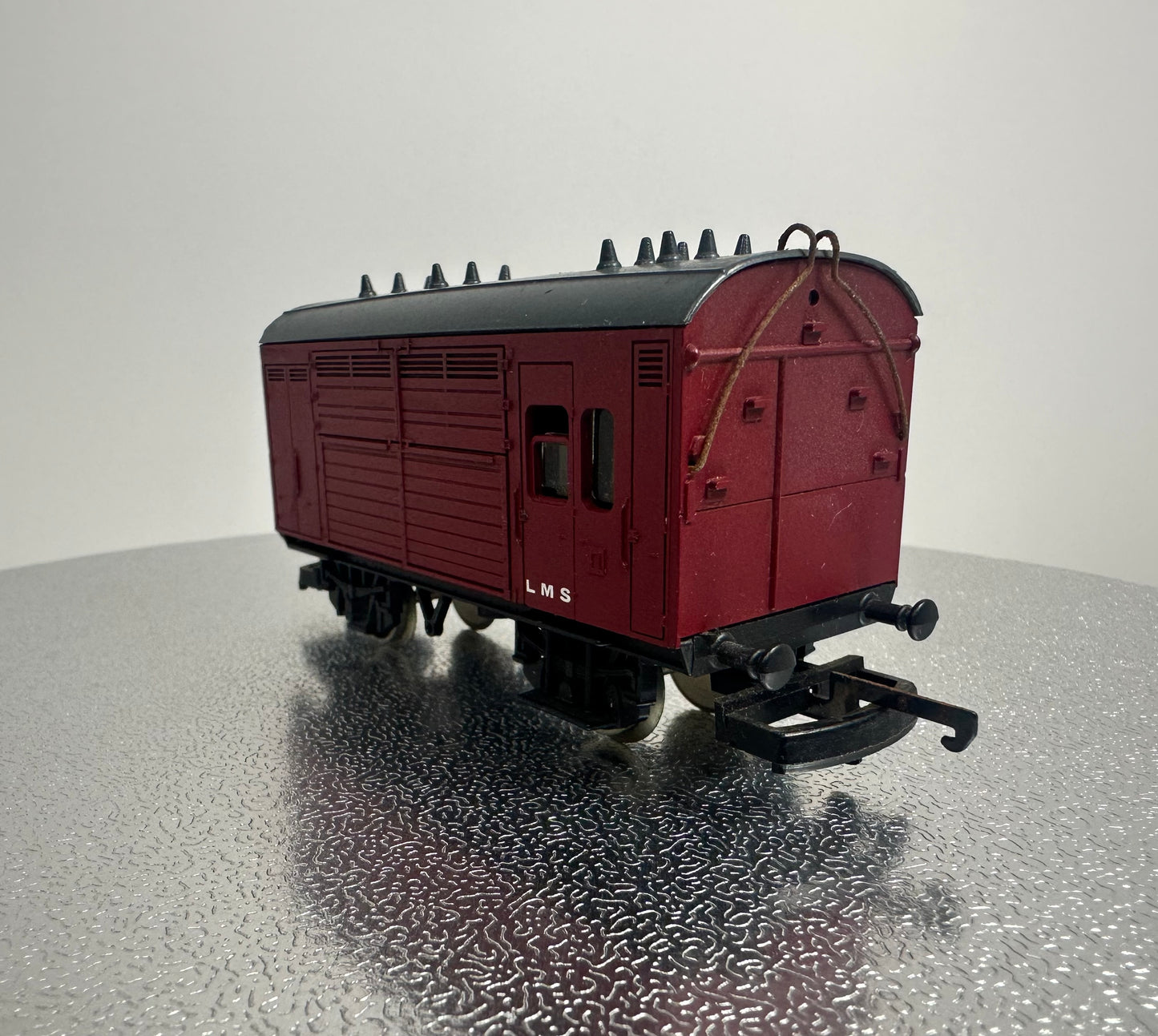SH2002 - LIMA Horse Box (1:76)