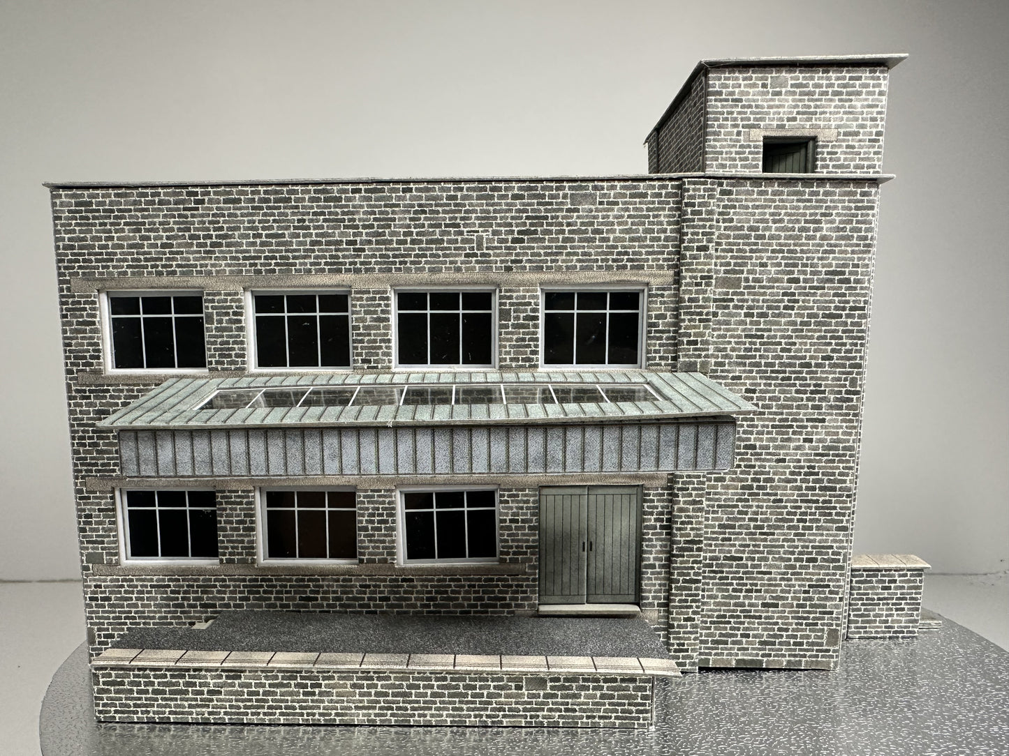 SH2009 - Old Factory (1:76)