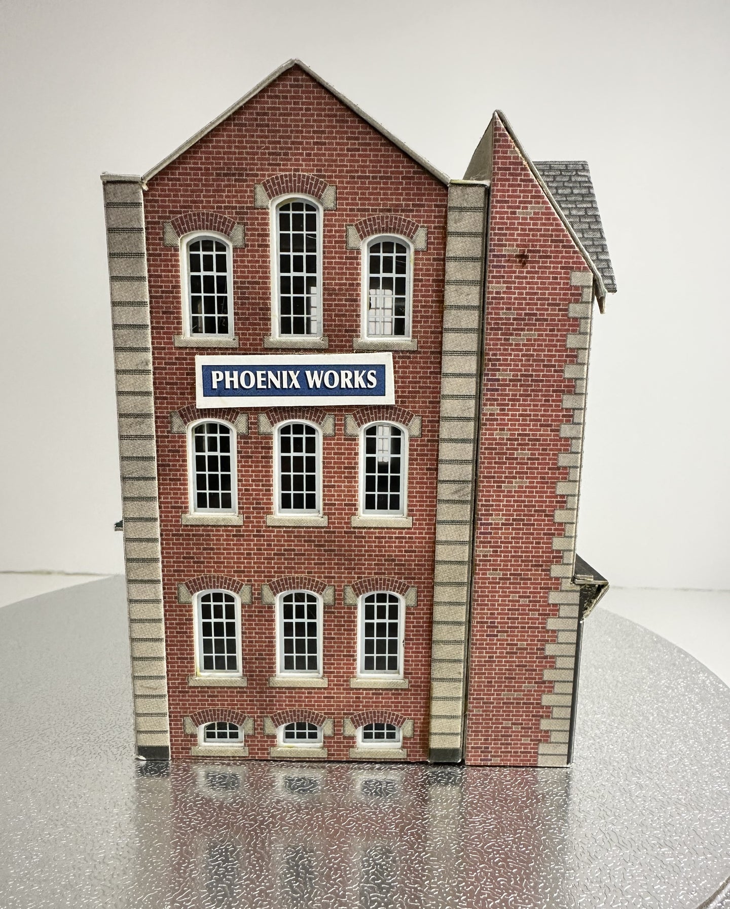 SH2032 - Part of Small Factory (2) (1:76)