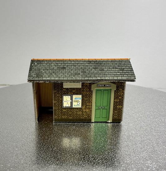 SH2043 - Men's Toilet & Staff Only Room (1:76)