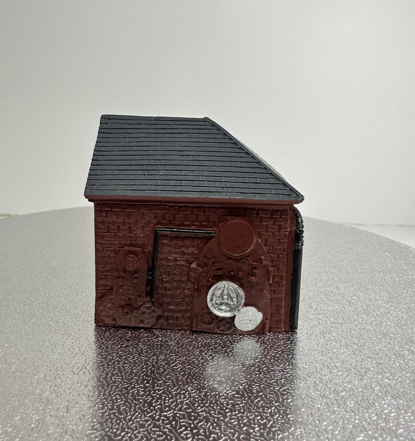 SH2040 - The Dinosaur Stud Farms (1:76)