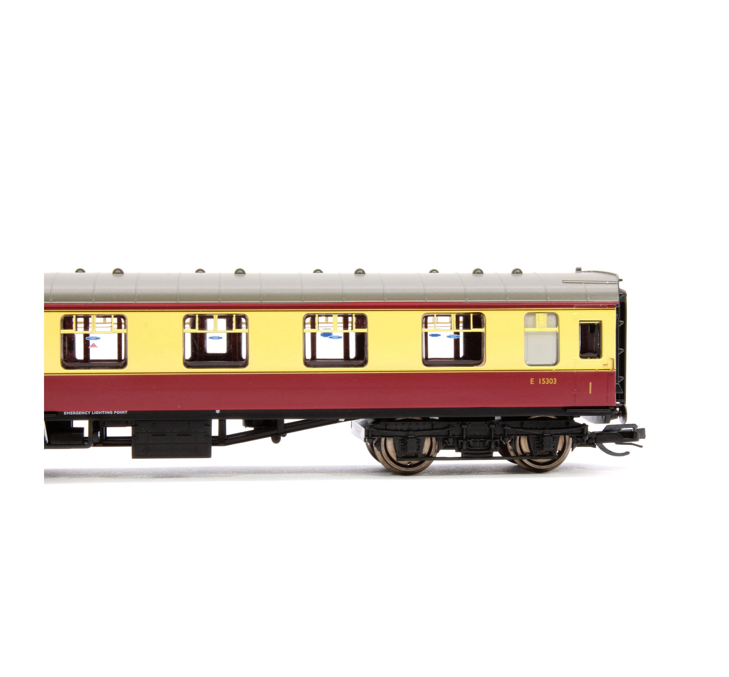 TT4005A BR Mk1 Composite Corridor 'E15303' TT:120