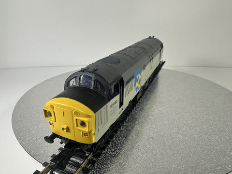 Hornby R3583 Class 37/0 '37040' Diesel Loco DCC Fitted (OO)