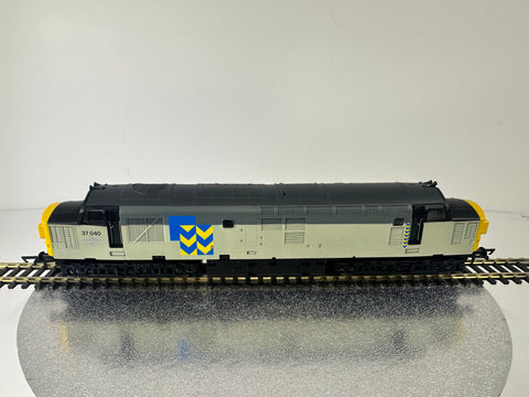 Hornby R3583 Class 37/0 '37040' Diesel Loco DCC Fitted (OO)