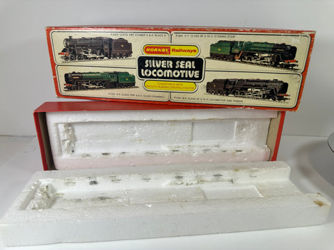 Hornby R552 'Britannia' Class 7MT '70013' Steam Loco (OO)