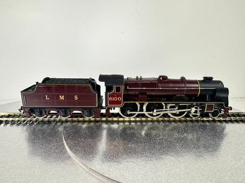 Mainline Class 6P 4-6-0 'Royal Scot' LMS '6100' (OO)