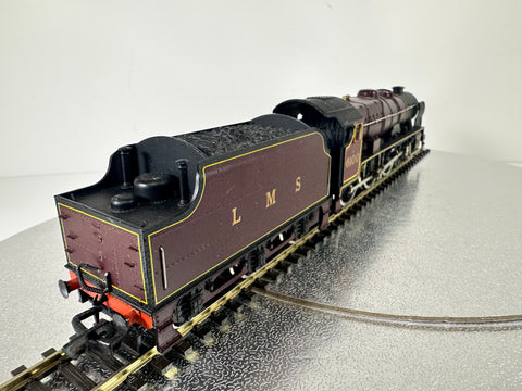 Mainline Class 6P 4-6-0 'Royal Scot' LMS '6100' (OO)