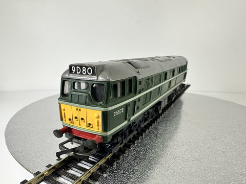 Tri-ang Class 31 "D5572" BR Diesel Loco (OO)