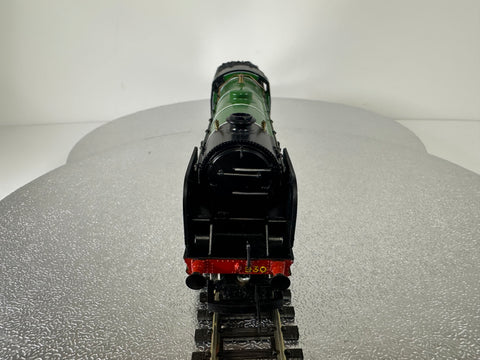 Hornby R2018 Schools Class 'Radley' Southern '930' (OO)