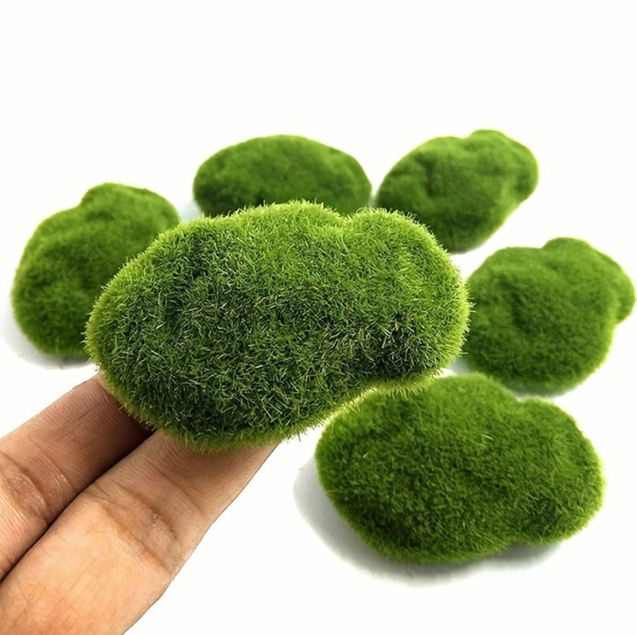 3004 - Mini Mossy Green Grass Mounts (3pc)