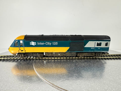 Hornby Class 43 HST Power Car and Dummy Car 'Inter-City 125' (OO)