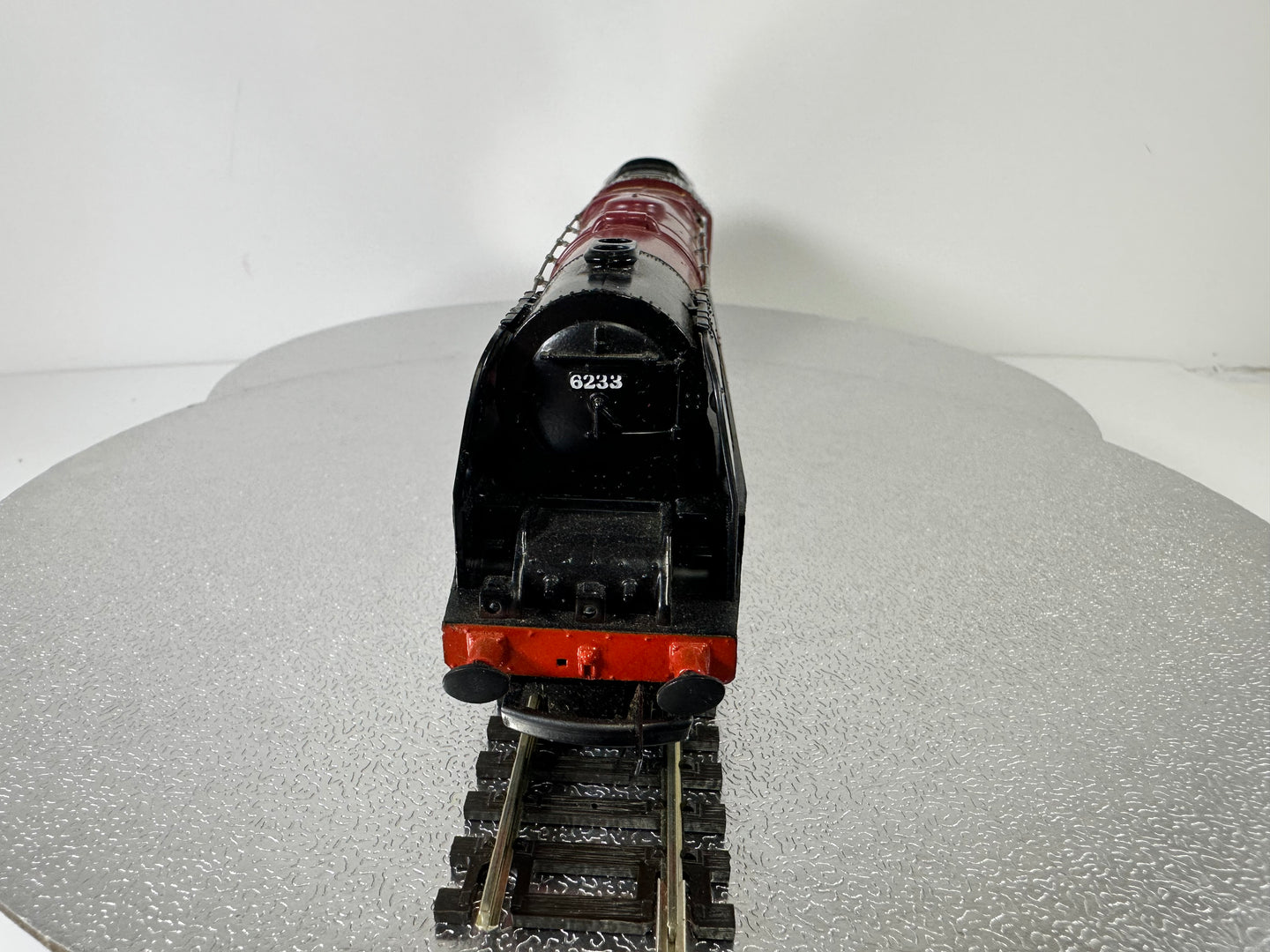 Hornby R066 'Duchess of Sutherland' LMS '6233' Steam Loco (OO)