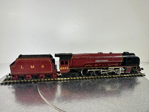Hornby R066 'Duchess of Sutherland' LMS '6233' Steam Loco (OO)
