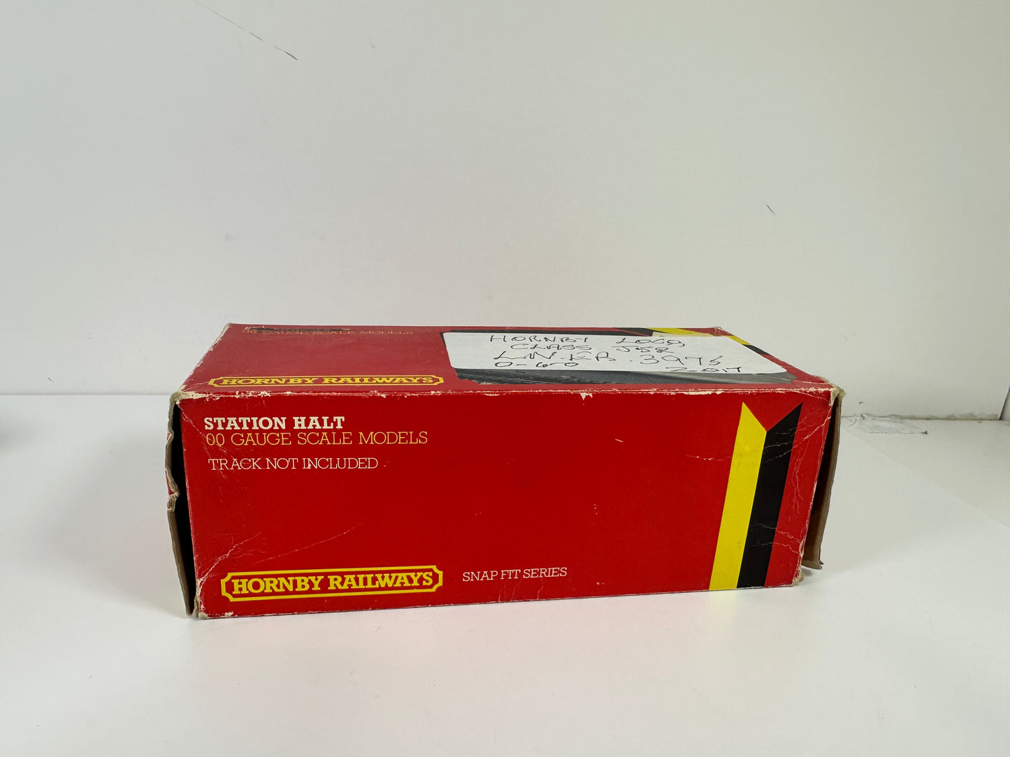 Hornby R2400 Class J52 LNER 0-6-0ST '3975' Steam Loco (OO)
