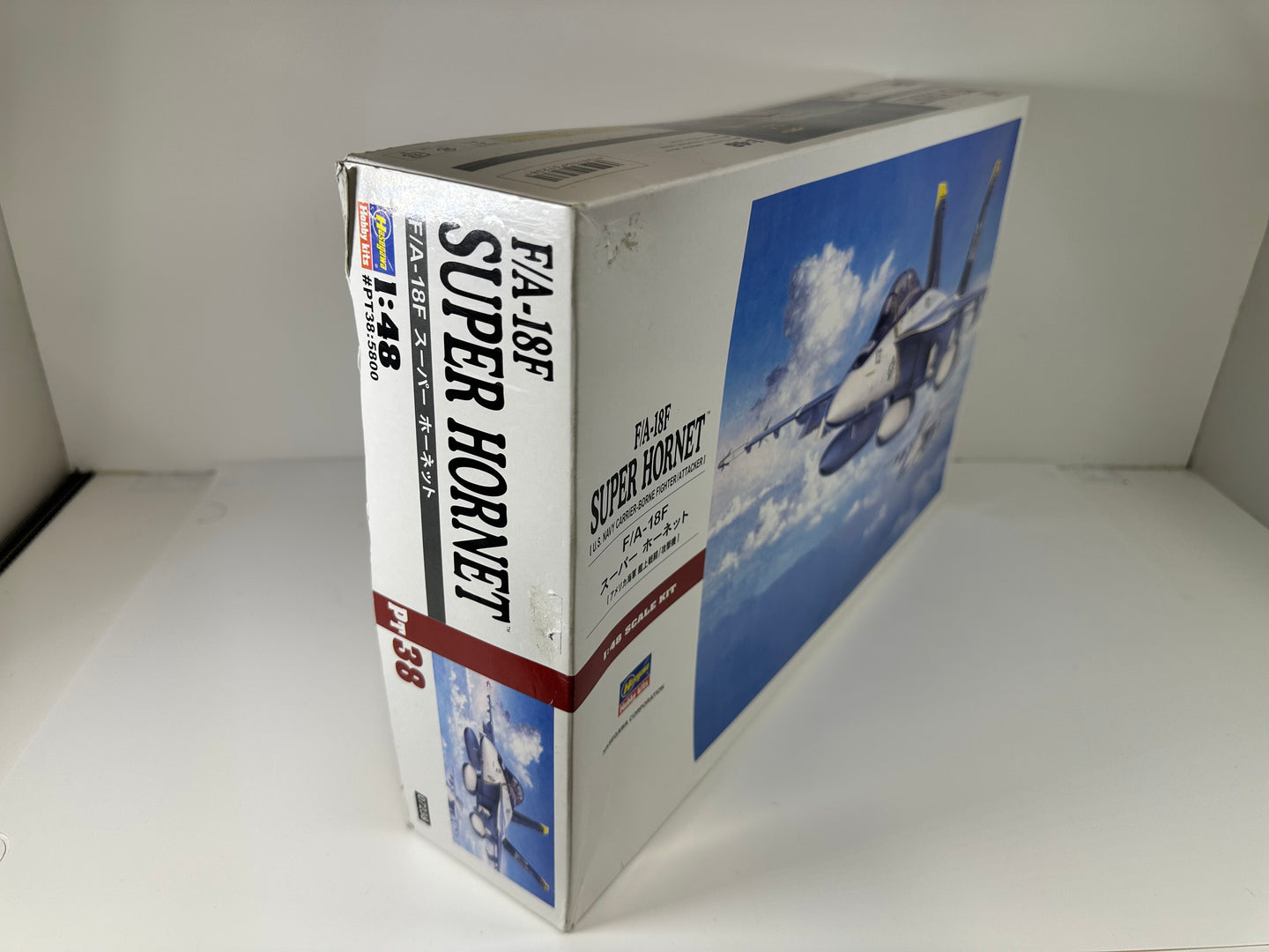 Revell 07238 F/A-18F Super Hornet, 1:48 Scale