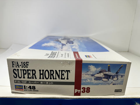 Revell 07238 F/A-18F Super Hornet, 1:48 Scale