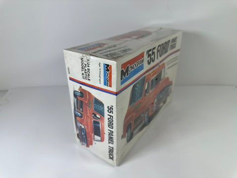 Monogram 2226 '55 Ford Panel Truck, 1:24 Scale