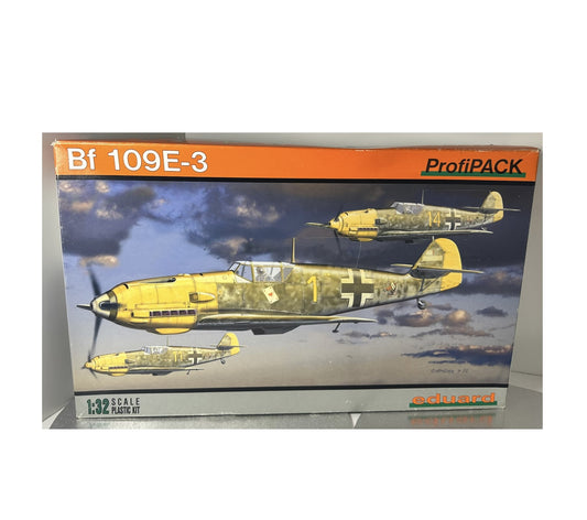 SHK02 - 3002, Messerschmitt Bf 109E-3 (Aircraft) 1:32 Scale
