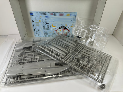 Revell 09842 F/A-18E Super Hornet 'VFA-137 Kestrels' 1:48 Scale