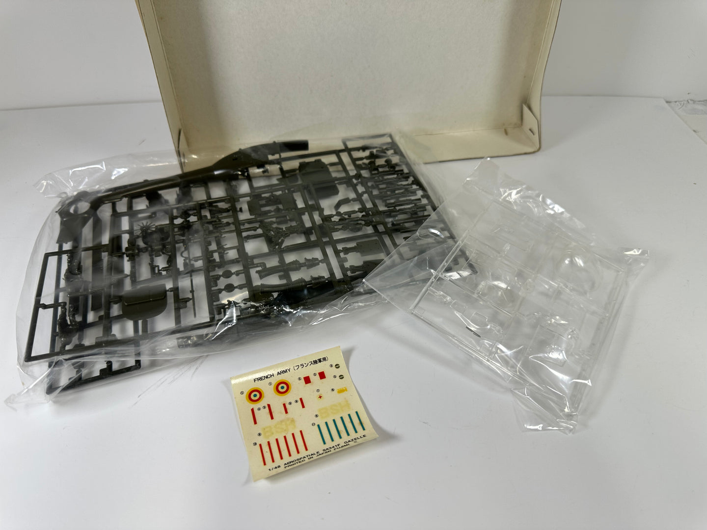 Fujimi 5A32-500 Aerospatiale SA-341F Gazelle, 1:48 Scale
