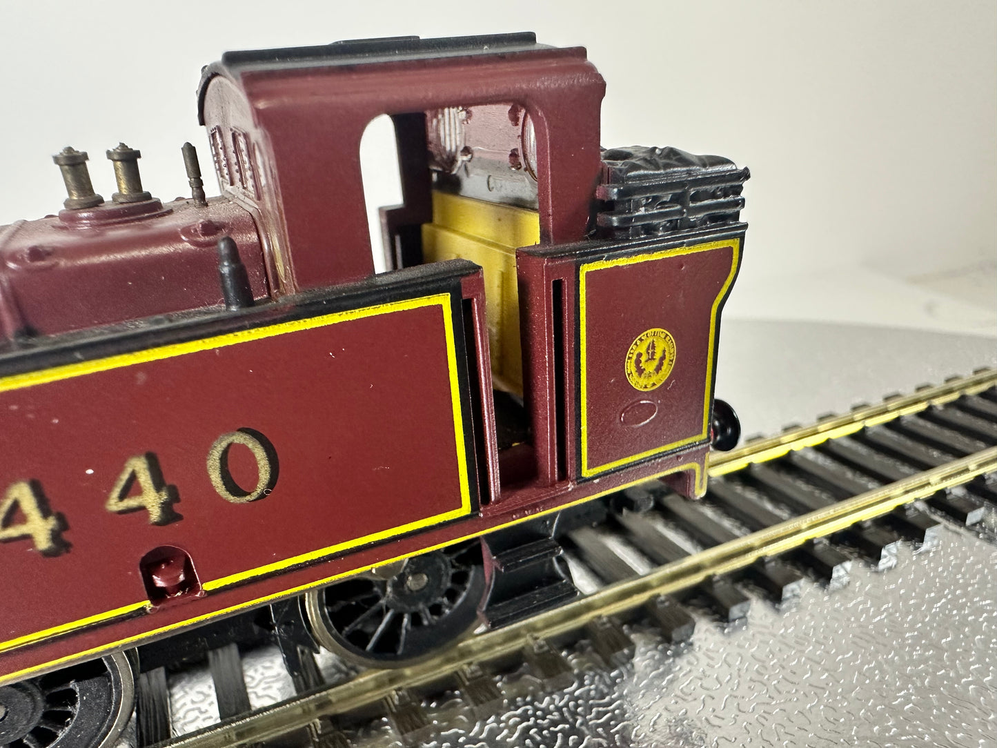 SHL2027 - Hornby - 3F Jinty, DCC Fitted (Steam) (OO)