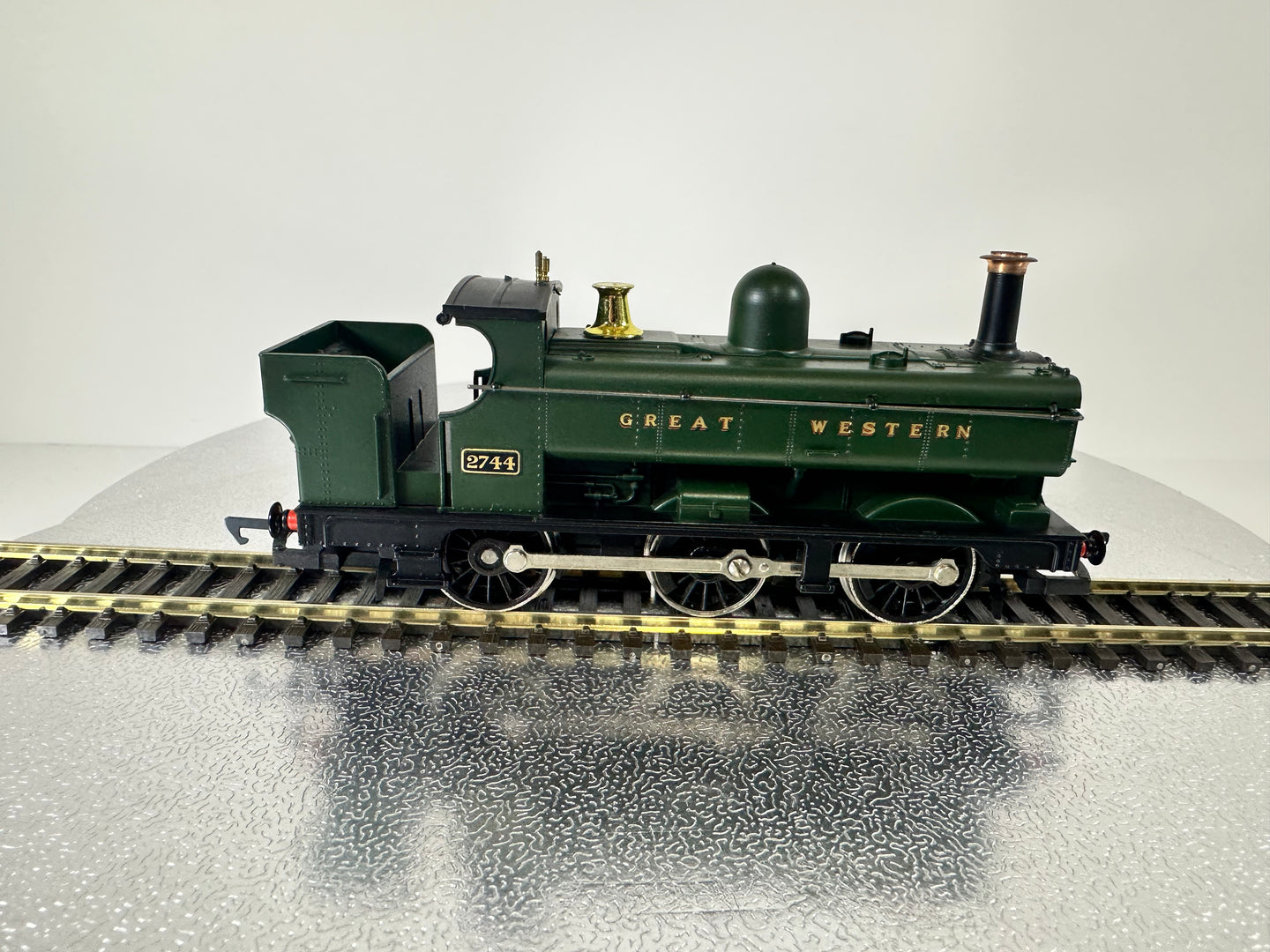 SHL2030 - Hornby - Pannier Tank (Steam) (OO)