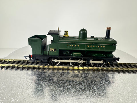 SHL2030 - Hornby - Pannier Tank (Steam) (OO)