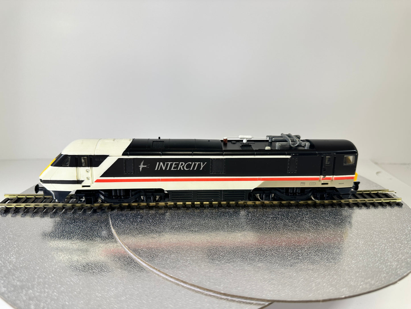 SHL2033 - Hornby - Class 91 (Electric) (OO)